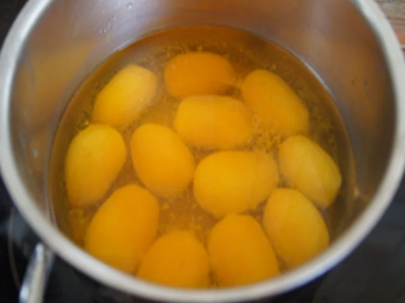 Rezept: Gebackener Blumenkohl mit gelben Drillingen und Petersilien-Sauce Bild Nr. 11 Gebackener Blumenkohl mit gelben Drillingen und Petersilien-Sauce - Rezept - Bild Nr. 11