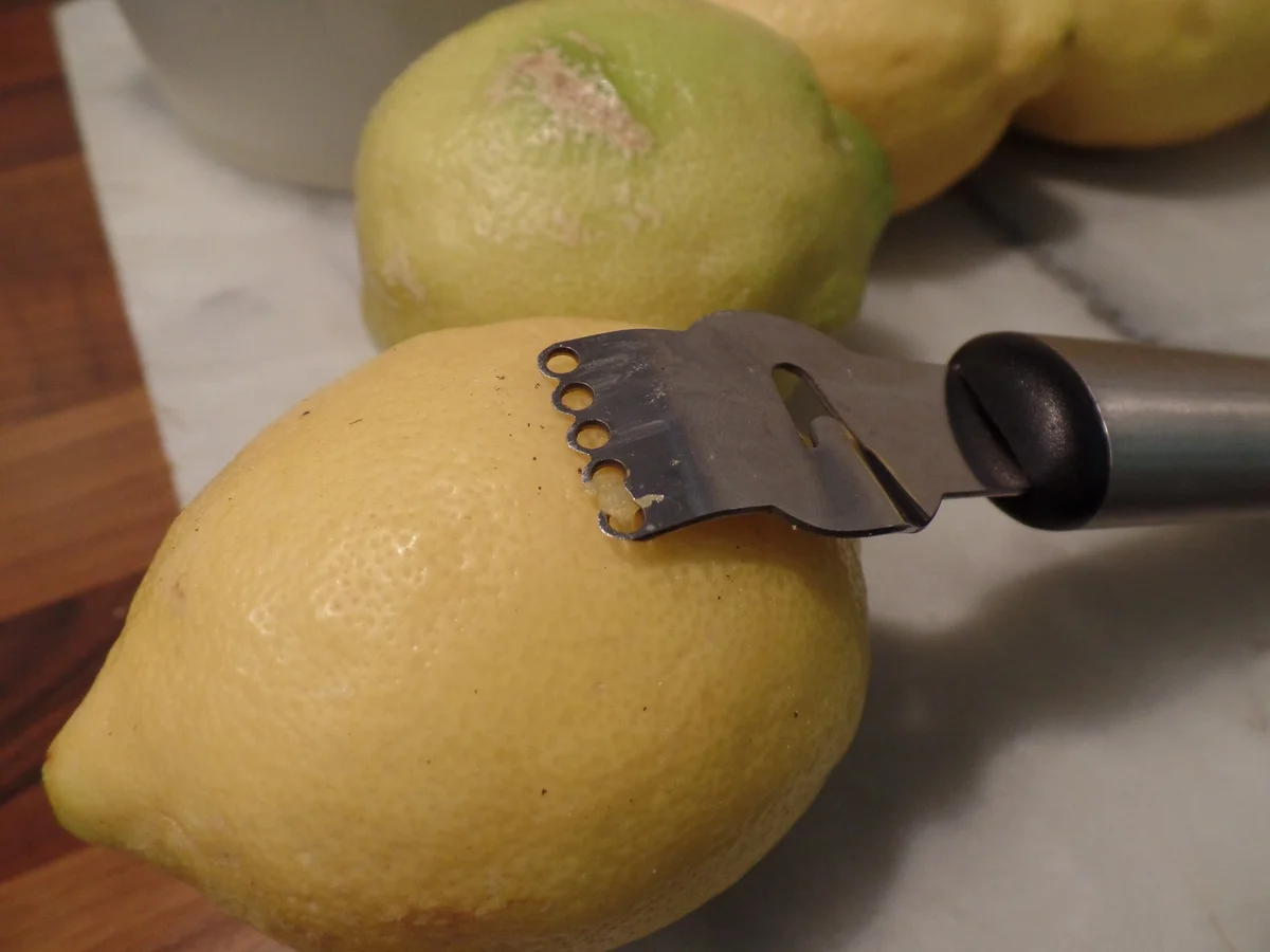 Rezept: Zitronen-Ingwer-Gelee Bild Nr. 15990 Zitronen-Ingwer-Gelee - Rezept - Bild Nr. 15990