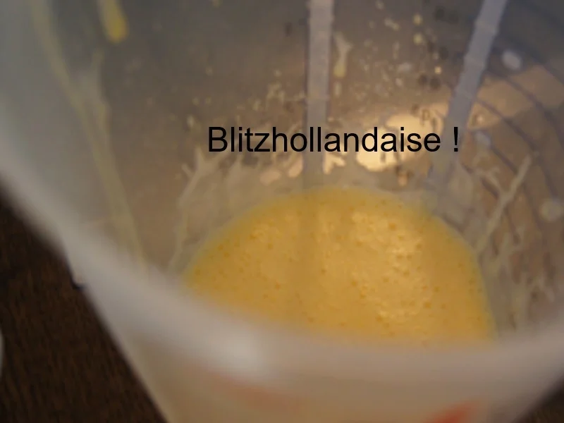 Rezept: Spargel mit Blitzhollandaise, Schinkenrührei und Bratkartoffeln Bild Nr. 16002 Spargel mit Blitzhollandaise, Schinkenrührei und Bratkartoffeln - Rezept - Bild Nr. 16002