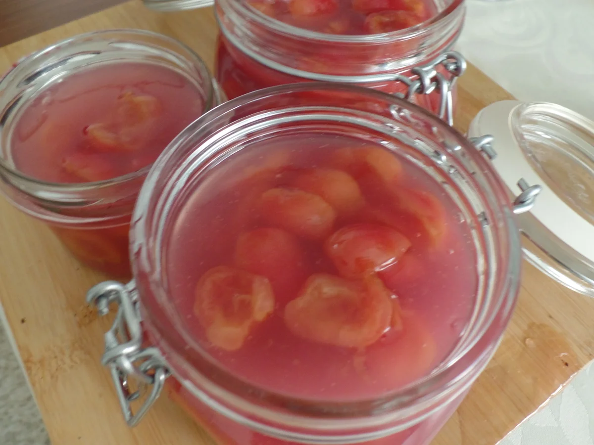 Rezept: Kirsch-Kompott Bild Nr. 15998 Kirsch-Kompott - Rezept - Bild Nr. 15998