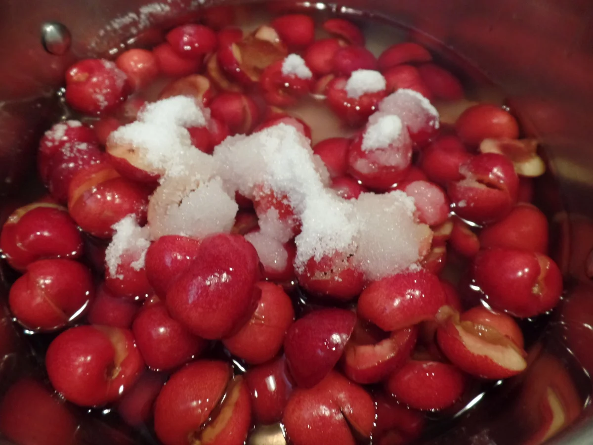 Rezept: Kirsch-Kompott Bild Nr. 15999 Kirsch-Kompott - Rezept - Bild Nr. 15999