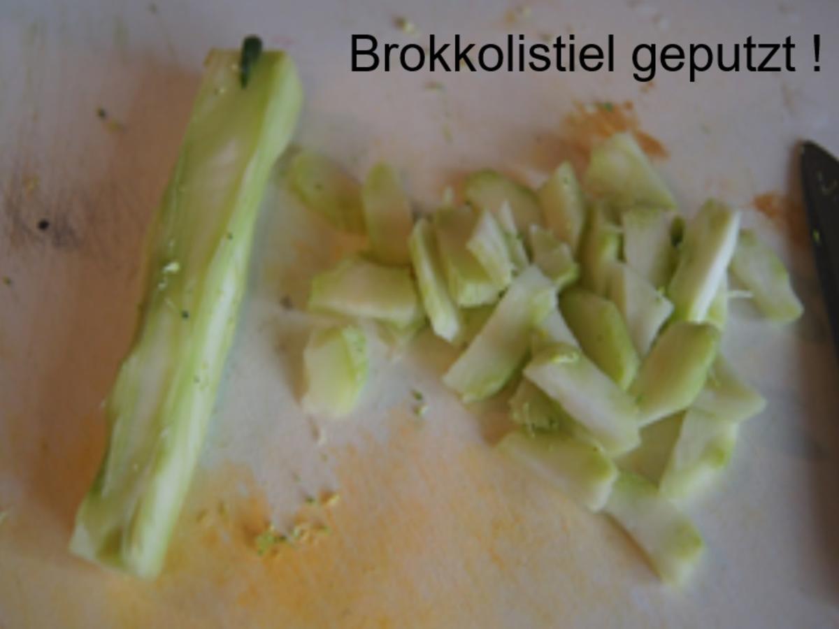 Rindfleisch mit Brokkoli im Wok und gelber Basmatireis - Rezept - Bild Nr. 16007