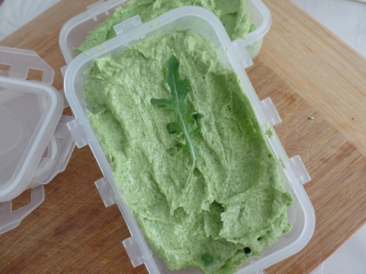 Rucola-Butter - Rezept mit Bild - kochbar.de