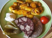 Rezept: Presssack rot und weiร mit Bratkartoffel-Drillingen und TARTASKA OMACKA Bild Nr. 2 Presssack rot und weiร mit Bratkartoffel-Drillingen und TARTASKA OMACKA - Rezept - Bild Nr. 2