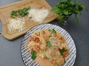 Hähnchenbrust in Tomatensahnesoße - Rezept - Bild Nr. 2