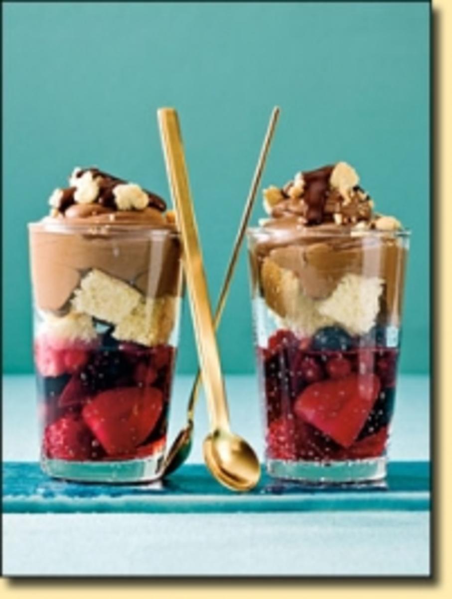 Bilder für Trifle mit Rum-Früchten und Chocoladen-Creme - Rezept