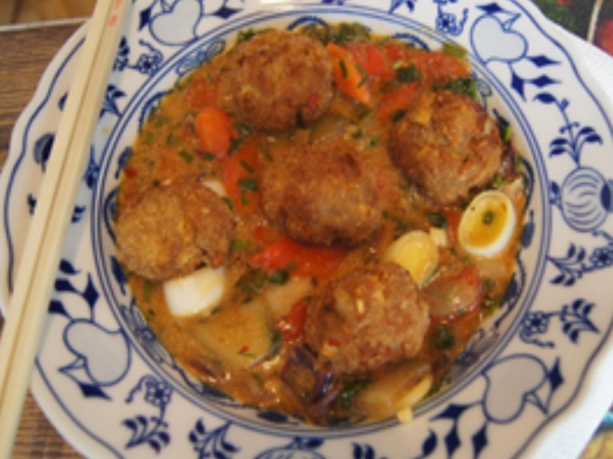 Mettbällchen mit Paprika-Wok - Rezept mit Bild - kochbar.de