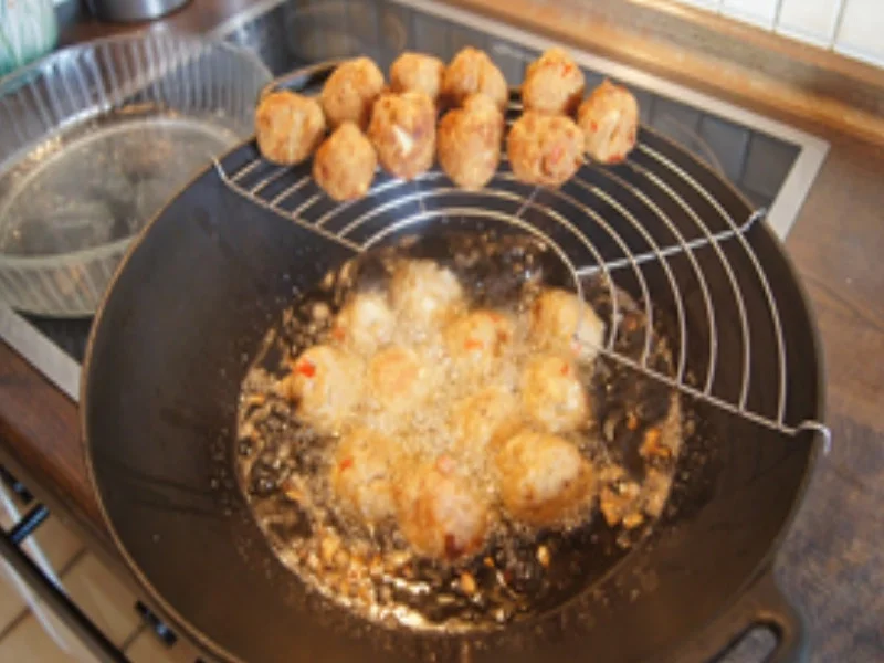 Mettbällchen mit Paprika-Wok - Rezept - Bild Nr. 8
