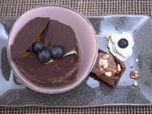 Walnussparfait und Schokobrownie mit Kokoscrumble und Eierlikörschaum - Rezept - Bild Nr. 2