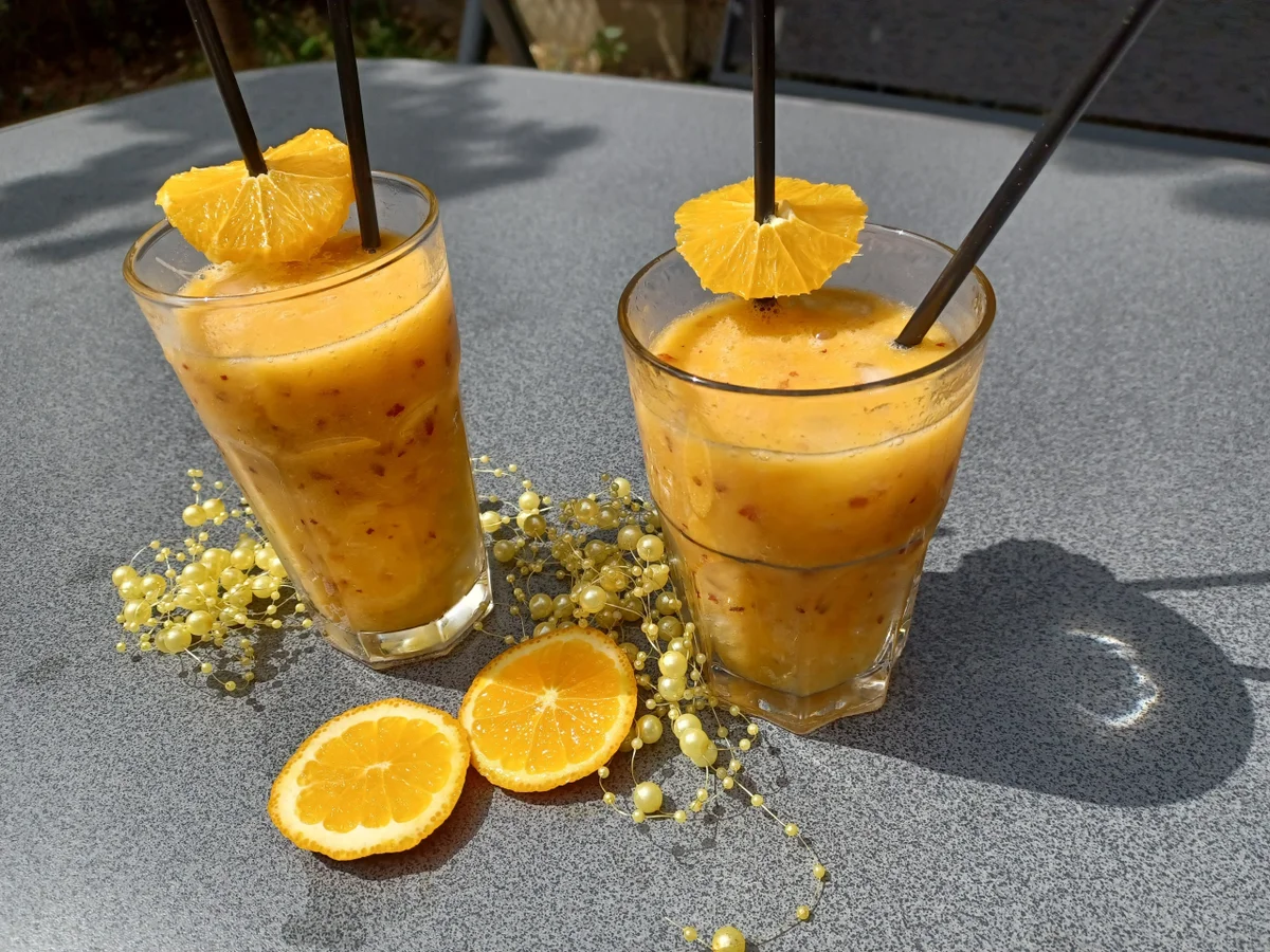 Rezept: Peach Orangen Cooler zur kochbar Challenge Juli 2022 Bild Nr. 3 Peach Orangen Cooler zur kochbar Challenge Juli 2022 - Rezept - Bild Nr. 3