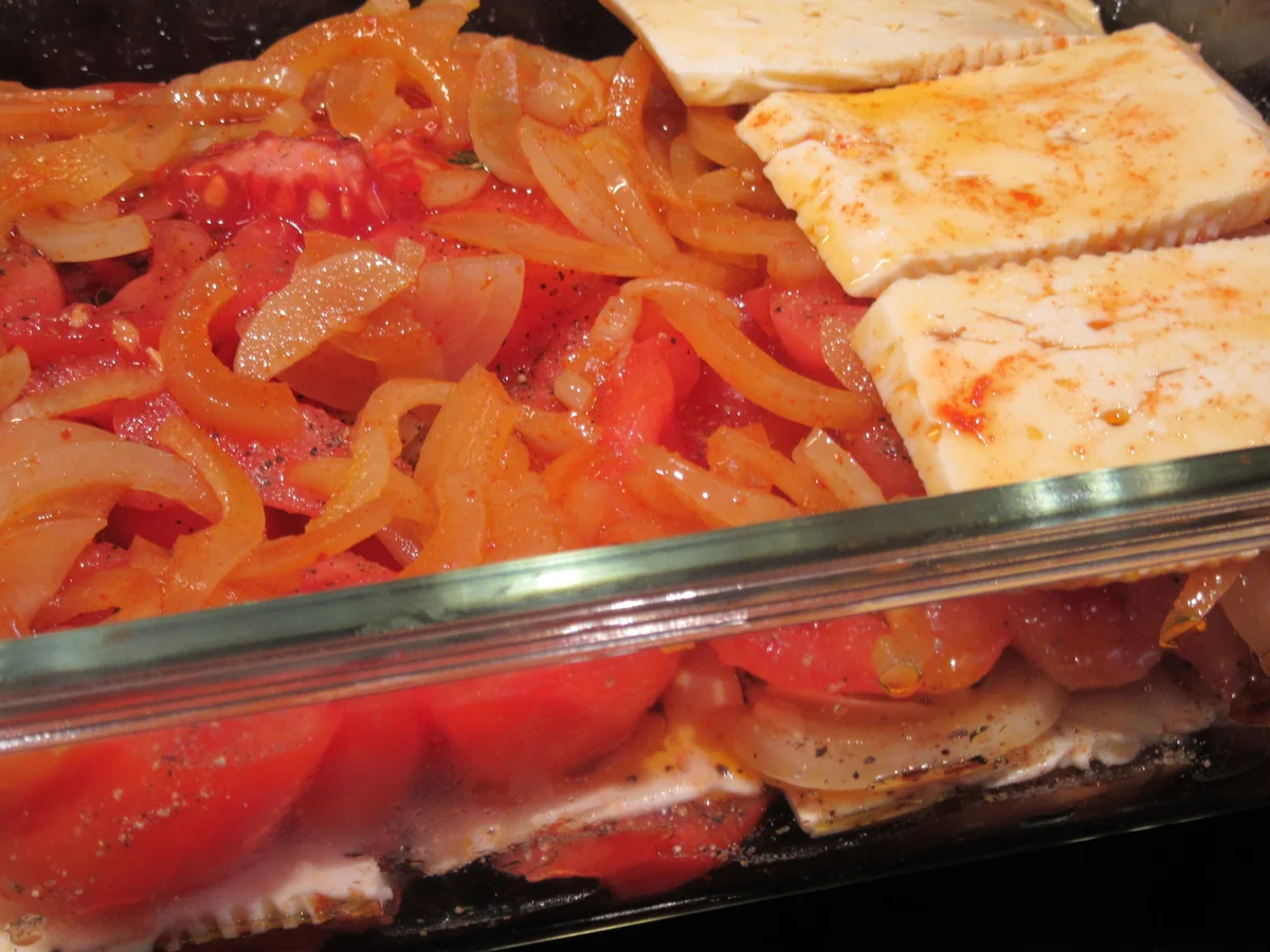 Rezept: Gemüse: Ochsenherz mit Schafskäse überbacken Bild Nr. 4 Gemüse: Ochsenherz mit Schafskäse überbacken - Rezept - Bild Nr. 4