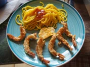 Frittierte Phönix-Garnelen mit Mie-Nudeln und Eisbergsalat - Rezept - Bild Nr. 2