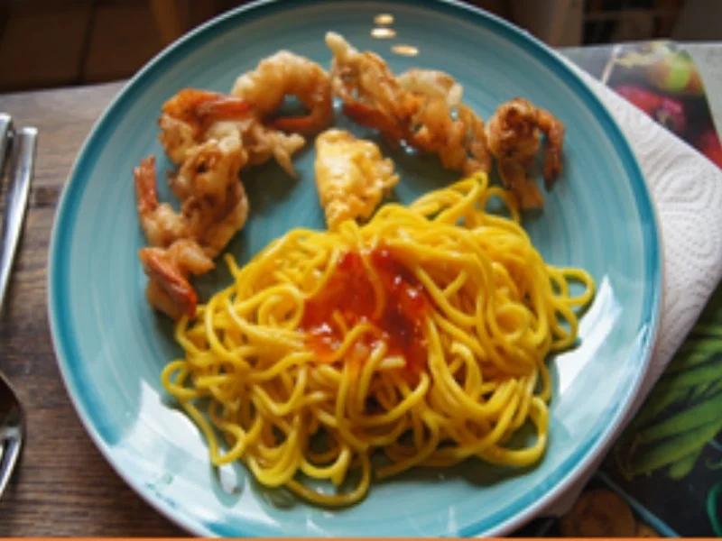 Frittierte Phönix-Garnelen mit Mie-Nudeln und Eisbergsalat - Rezept - Bild Nr. 20