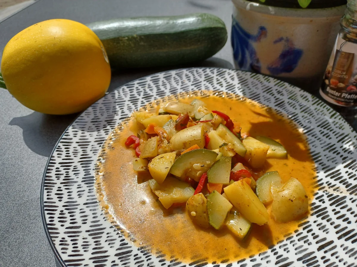 Zucchini - Kartoffel - Pfanne - Rezept - Bild Nr. 13