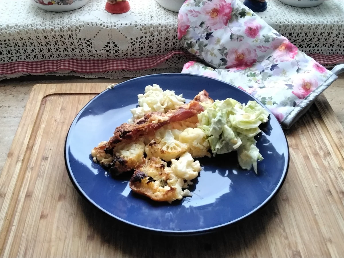 Blumenkohl-Gratin mit Salat - Rezept - Bild Nr. 3