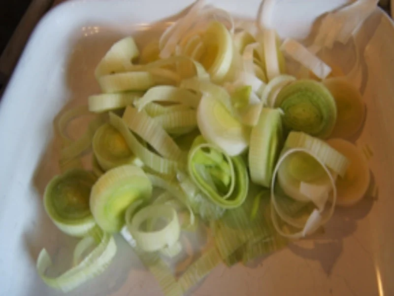 Rezept: Chinesische Bratnudeln mit Mett, Ei und Gemüsemix Bild Nr. 16 Chinesische Bratnudeln mit Mett, Ei und Gemüsemix - Rezept - Bild Nr. 16