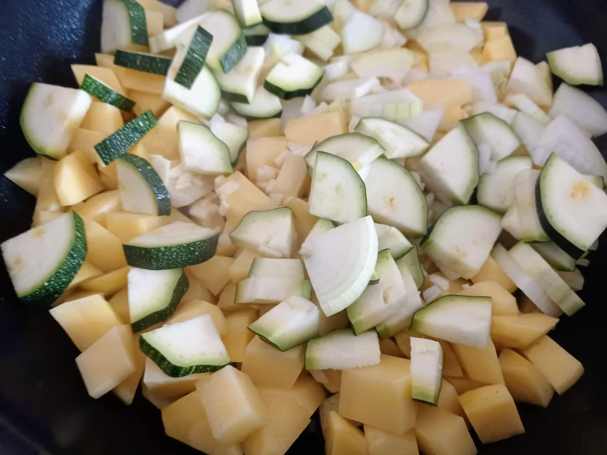 Schnitzel auf Zucchinigemüse - Rezept - Bild Nr. 6