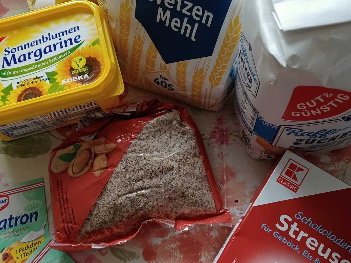 Rezept: Blaubeer-Sahne-Torte und Muffin Bild Nr. 5 Blaubeer-Sahne-Torte und Muffin - Rezept - Bild Nr. 5