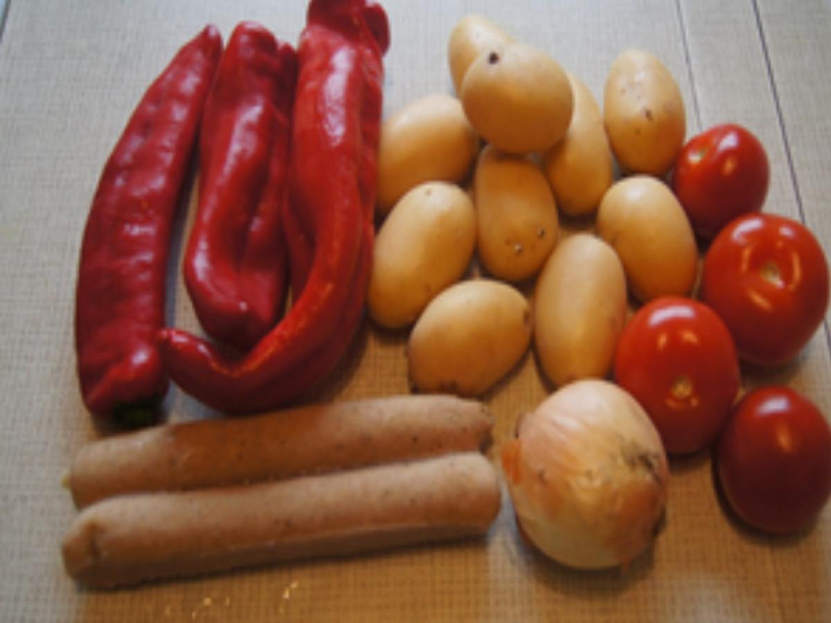 Kartoffel-Gemüse-Bratwurst-Pfanne - Rezept - Bild Nr. 3