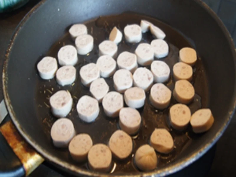 Rezept: Kartoffel-Gemüse-Bratwurst-Pfanne Bild Nr. 15 Kartoffel-Gemüse-Bratwurst-Pfanne - Rezept - Bild Nr. 15