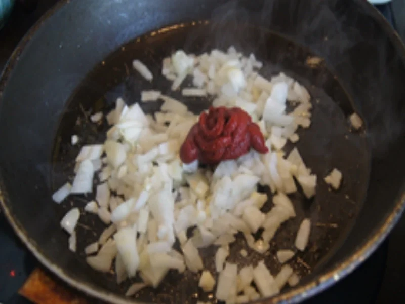 Rezept: Kartoffel-Gemüse-Bratwurst-Pfanne Bild Nr. 19 Kartoffel-Gemüse-Bratwurst-Pfanne - Rezept - Bild Nr. 19