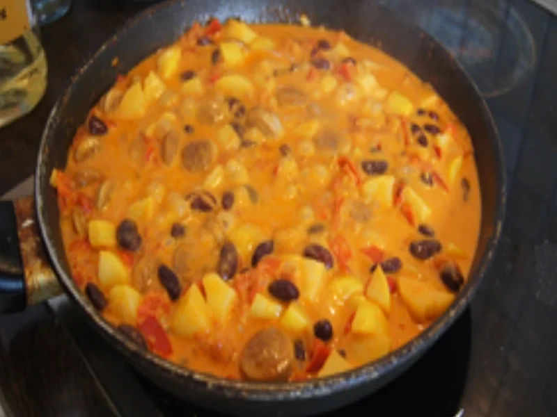 Rezept: Kartoffel-Gemüse-Bratwurst-Pfanne Bild Nr. 29 Kartoffel-Gemüse-Bratwurst-Pfanne - Rezept - Bild Nr. 29