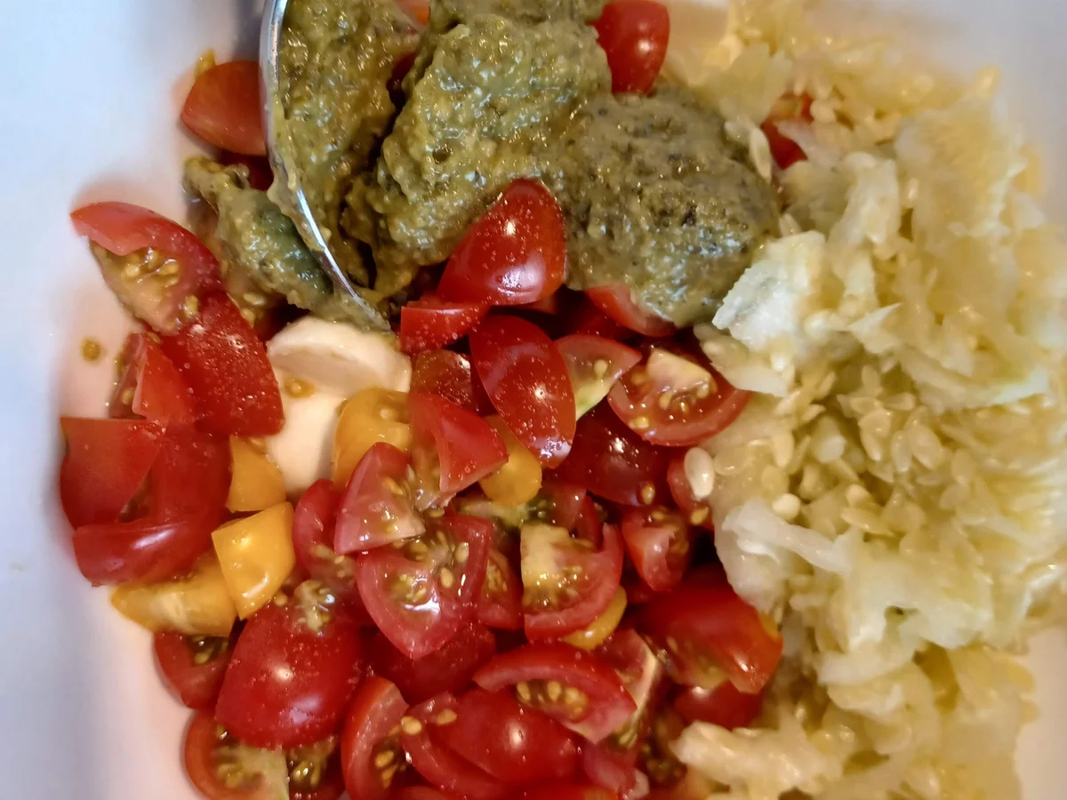 Zucchini alla Caprese kulinarische Weltreise 08/2022 - Rezept - Bild Nr. 10