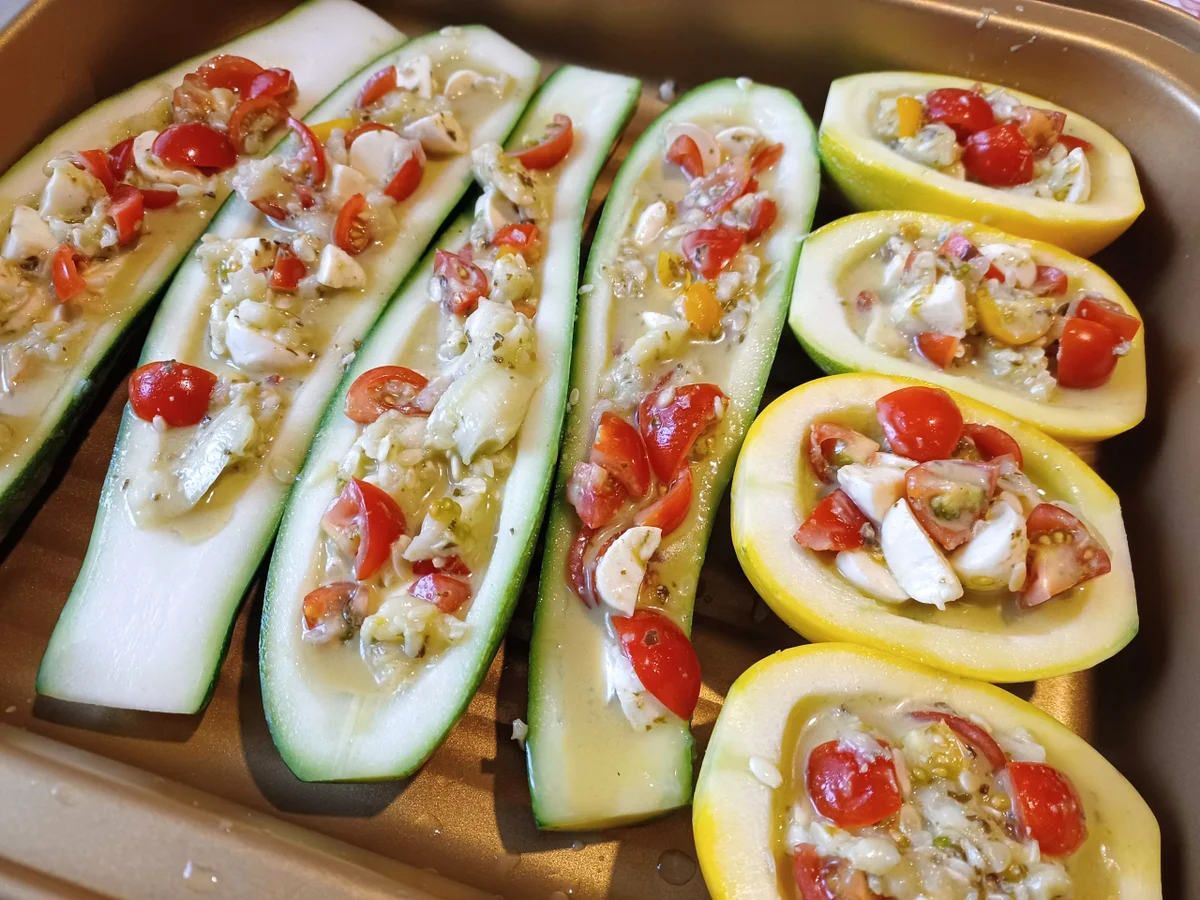 Zucchini alla Caprese kulinarische Weltreise 08/2022 - Rezept - Bild Nr. 11