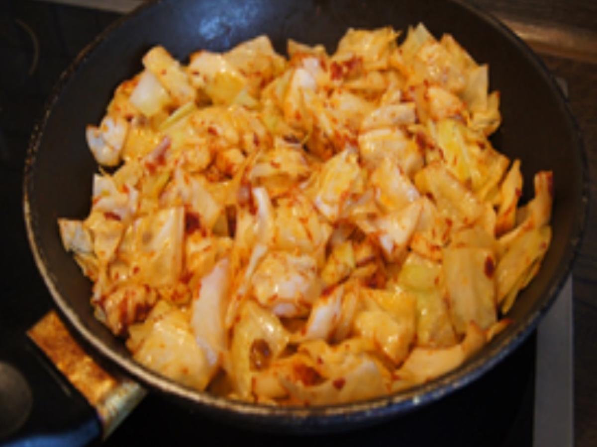 Spitzkohl-Kidneybohnen-Kartoffel-Pfanne - Rezept - Bild Nr. 11