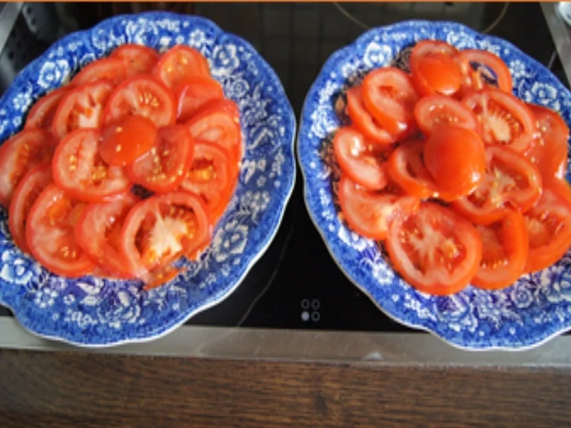 Herzhafter Tomatensalat - Rezept - Bild Nr. 4