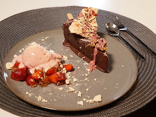 Freestyle Käsekuchen und Prosecco-Minz-Gelee mit Erdbeereis - Rezept - Bild Nr. 2