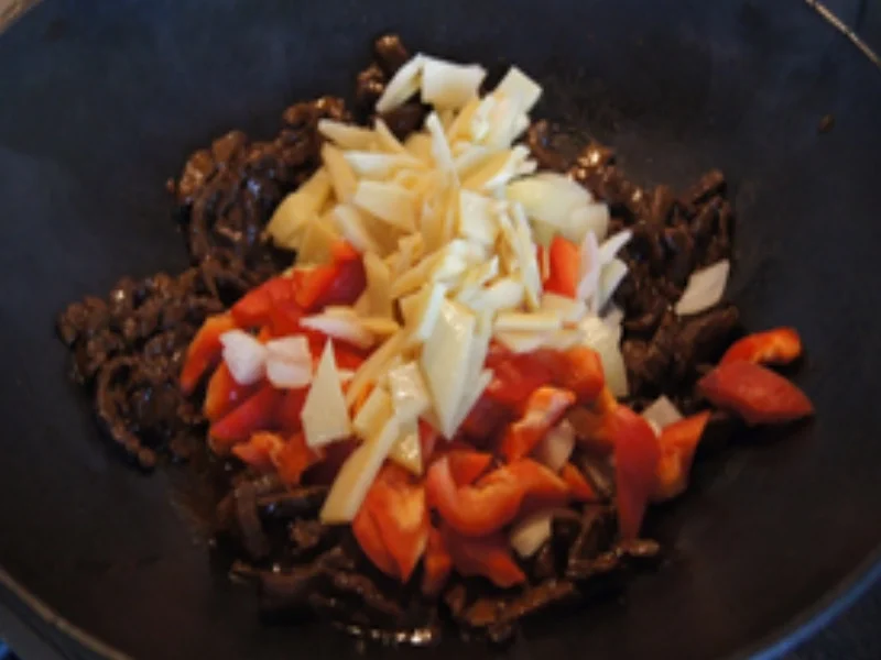 Süß-saures Schweinefilet im Wok mit Kokosreis - Rezept - Bild Nr. 10