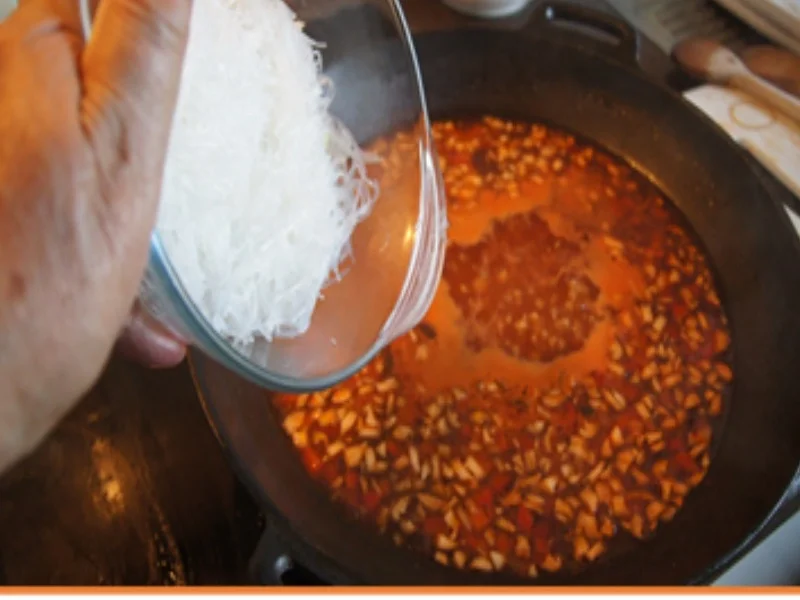 Peking Suppe - Rezept - Bild Nr. 13