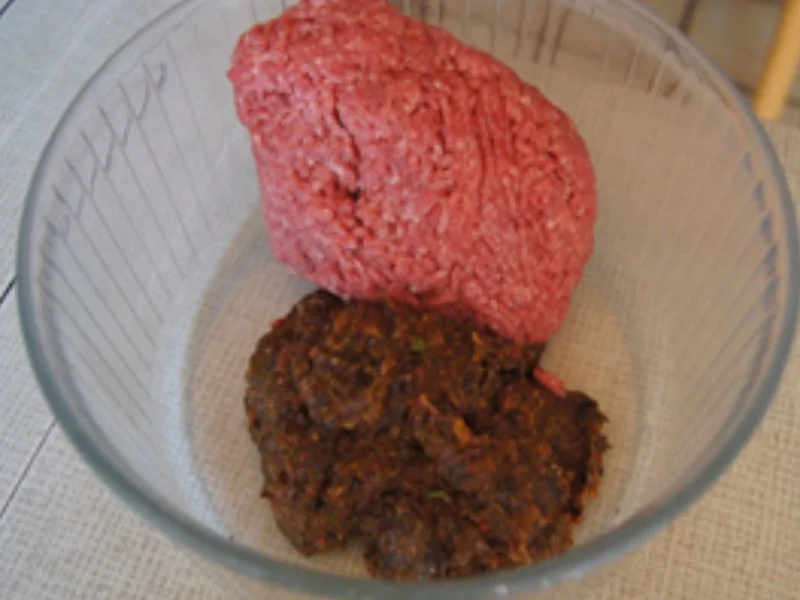 Pikante Hackbällchen mit süß-saurer-Pflaumensauce und Basmatireis - Rezept - Bild Nr. 7