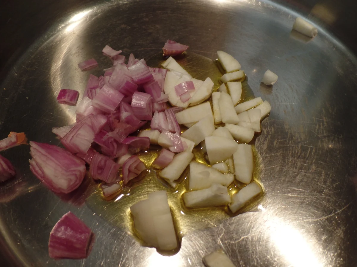 Rezept: Griechische Bohnensuppe Bild Nr. 3 Griechische Bohnensuppe - Rezept - Bild Nr. 3