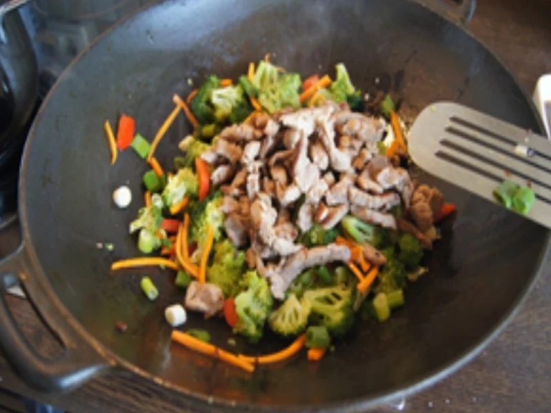 Asiatische Nudeln mit Schweinefilet und Gemüse - Rezept - Bild Nr. 15