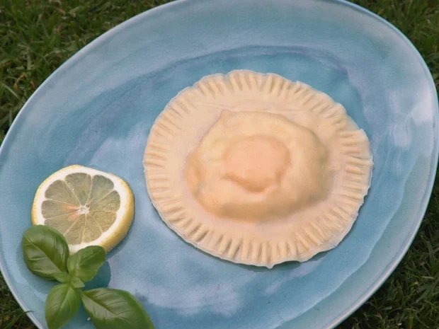 Rezept: Ravioli mit Ricotta-Creme-Füllung und Ciabatta Bild Nr. 2 Ravioli mit Ricotta-Creme-Füllung und Ciabatta - Rezept - Bild Nr. 2