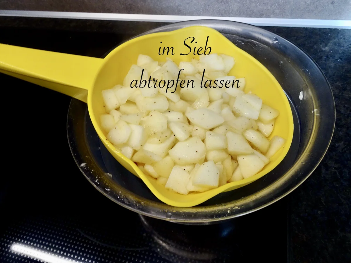 Rezept: Apfel - Mürbteig - Torte Bild Nr. 2 Apfel - Mürbteig - Torte - Rezept - Bild Nr. 2