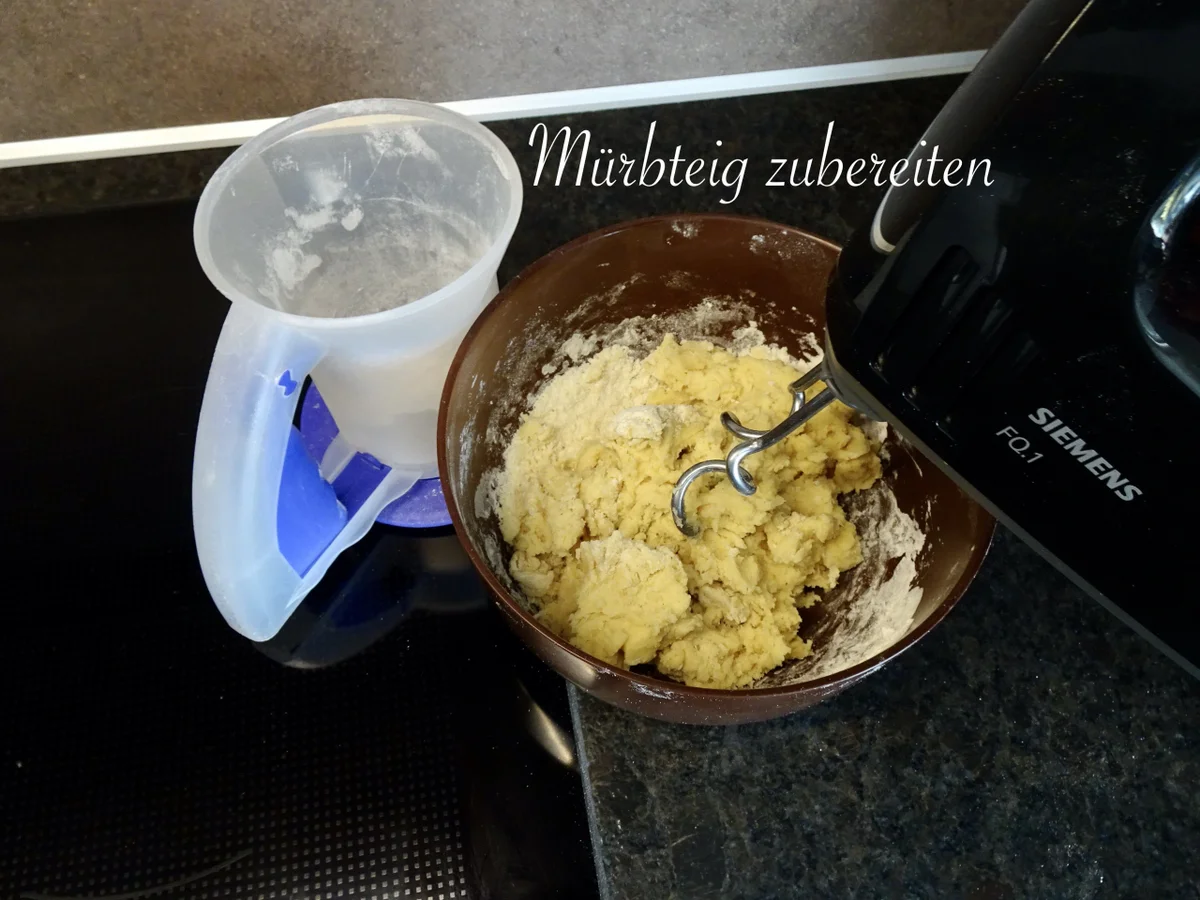 Rezept: Apfel - Mürbteig - Torte Bild Nr. 6 Apfel - Mürbteig - Torte - Rezept - Bild Nr. 6