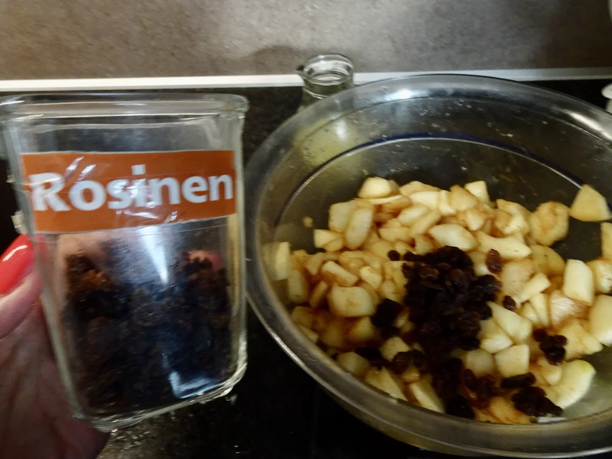 Rezept: Apfel - Mürbteig - Torte Bild Nr. 19 Apfel - Mürbteig - Torte - Rezept - Bild Nr. 19