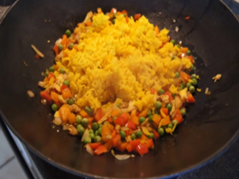 Thailändischer Schweinebauch mit Eier-Gemüse-Bratreis - Rezept - Bild Nr. 17