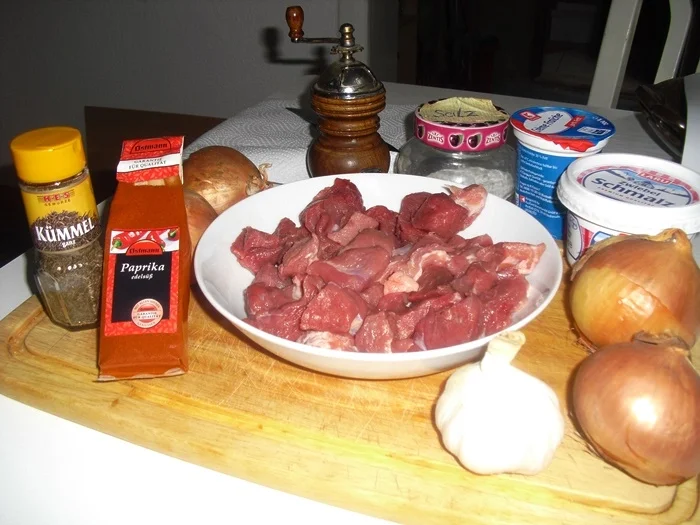 Szegediner Gulasch - kulinarische Weltreise 08-2022 - Rezept - Bild Nr. 8