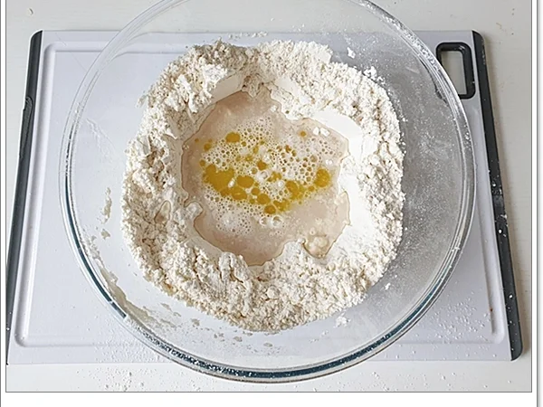 Rezept: Pide - Türkische Pizza Bild Nr. 3 Pide - Türkische Pizza - Rezept - Bild Nr. 3