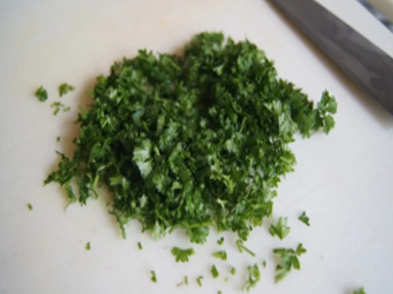 Matjesfilet-Salat mit Kümmel-Drillingen - Rezept - Bild Nr. 16049