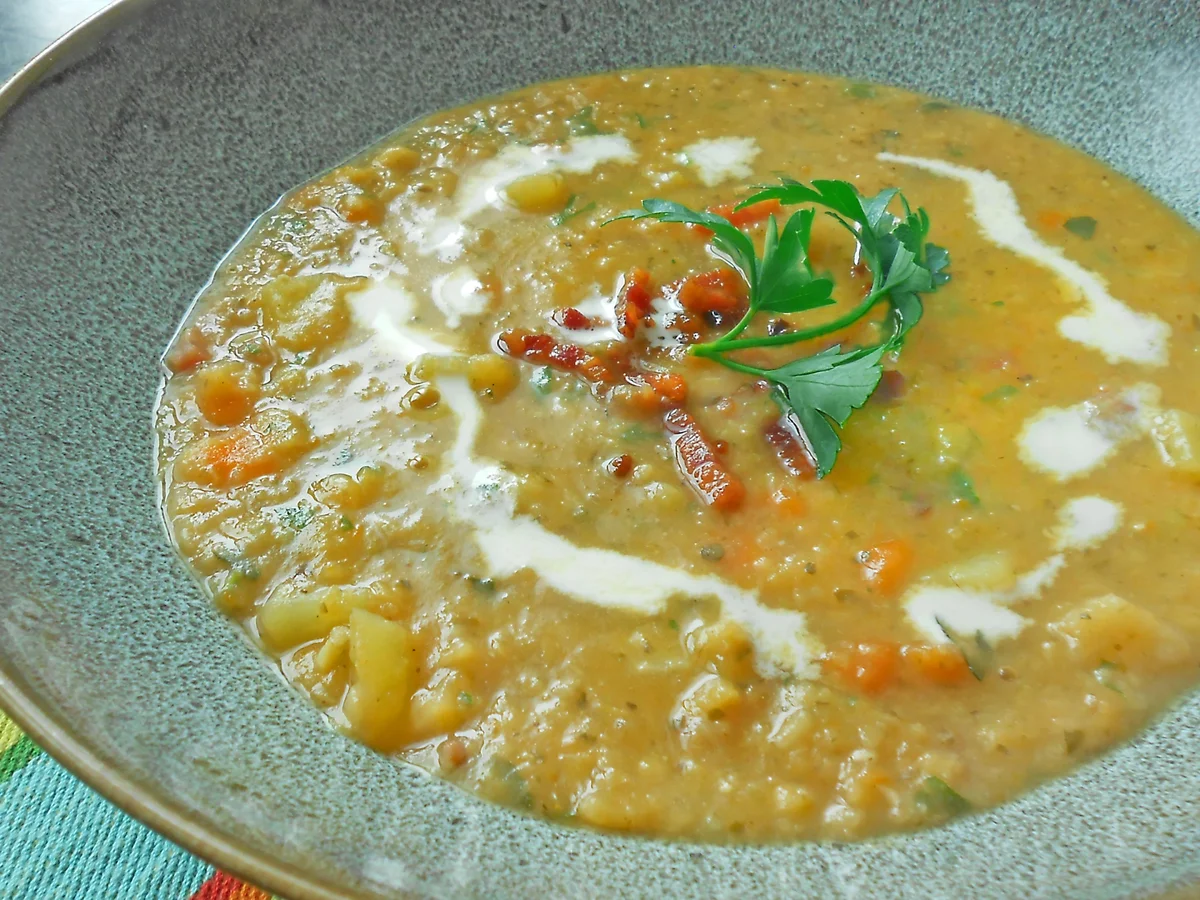 Märkische Erbsensuppe mit Speck - Rezept - Bild Nr. 16044