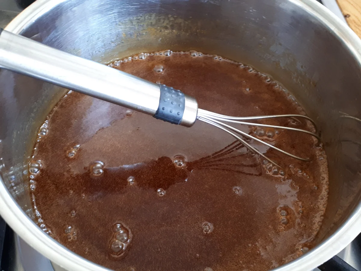 Rezept: Oma's Trommelkuchen mit einer Sirupsosse Bild Nr. 16076 Oma's Trommelkuchen mit einer Sirupsosse - Rezept - Bild Nr. 16076