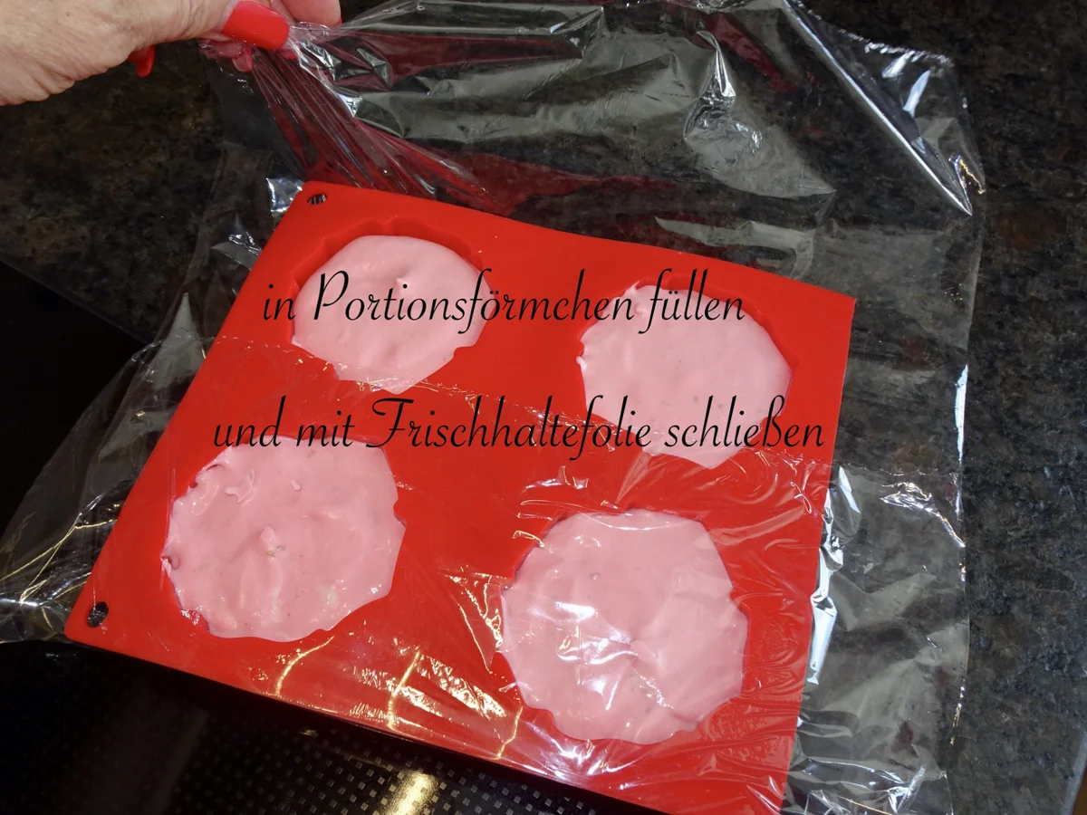 Rezept: Himbeereis - cremig und fruchtig Bild Nr. 16049 Himbeereis - cremig und fruchtig - Rezept - Bild Nr. 16049