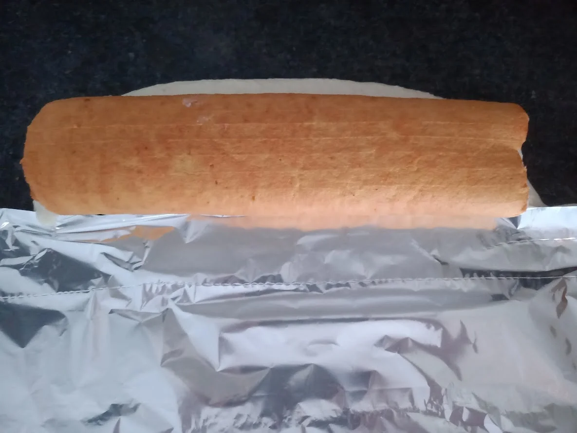 Zitronen-Biskuitrolle zur kochbar Challenge August 2022 - Rezept - Bild Nr. 16055