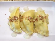 Rezept: Lachsravioli auf Spitzkohl Bild Nr. 2 Lachsravioli auf Spitzkohl - Rezept - Bild Nr. 2