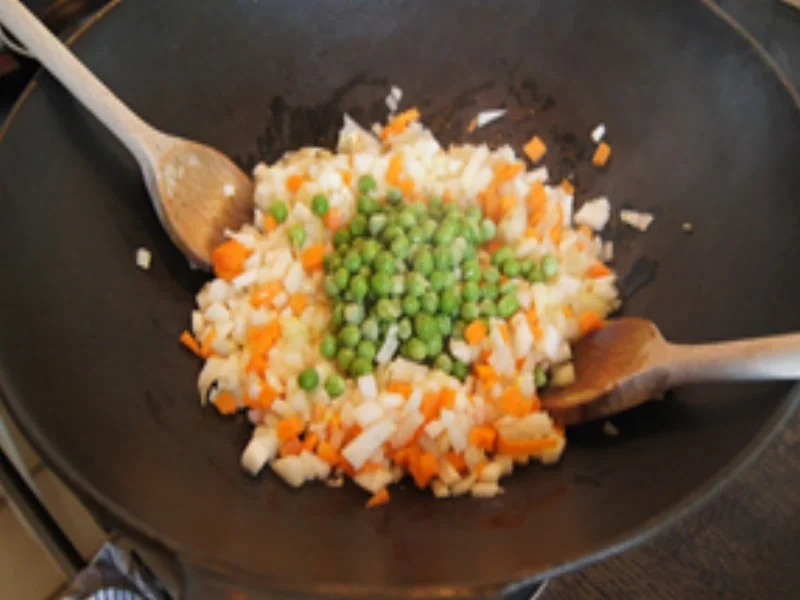 Rezept: Gemüsebratreis mit Spiegelei Bild Nr. 16053 Gemüsebratreis mit Spiegelei - Rezept - Bild Nr. 16053